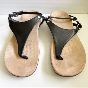 Vionic Kirra Black Leather Sandals with Orthaheel
